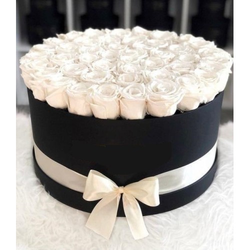 Premium white roses box